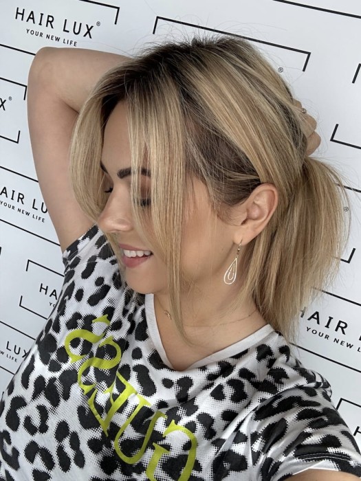 rita-1b-mini-topper-35cm-dopinana-grzywka-blond-balayage-widok-bok.jpg