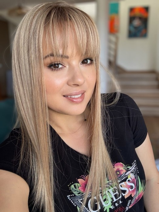 mini-topper-45cm-blond-balayage-z-grzywka-widok-przod.jpg