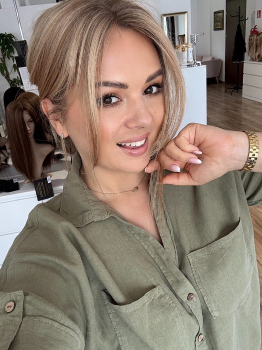 topper-40cm-naturalne-wlosy-blond-balayage-grzywka-stylizacja.jpg