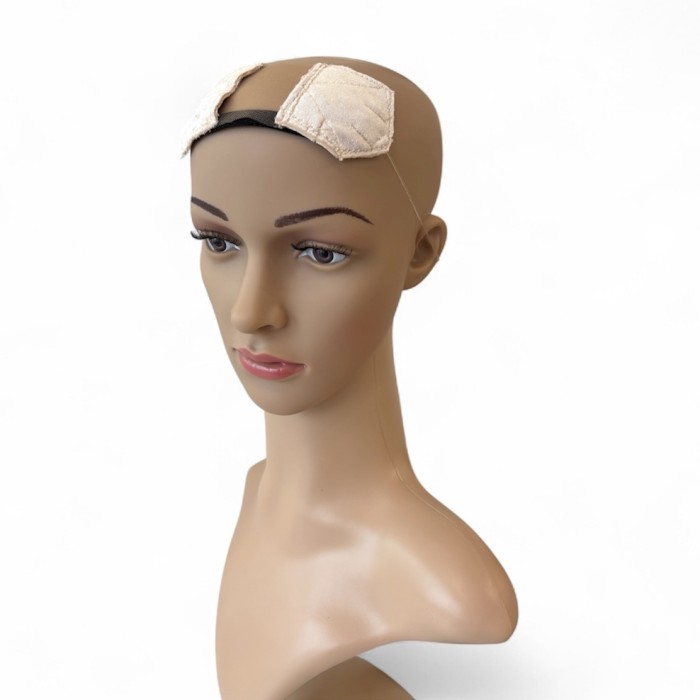 Opaska do topperów pokazana na manekinie w kolorze beżowym