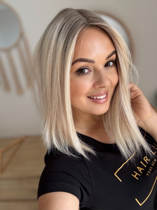 Prezentacja Toppera Angela 35cm – baza elastyczna 20x20 cm, długość 35cm, gęstość 130%.