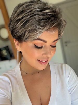 Lizzy 56/51-4-4 krótka peruka syntetyczna Gisela Mayer 