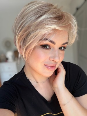 Clic Pastel Rose  krótka peruka z grzywką syntetyczna Gisela Mayer 