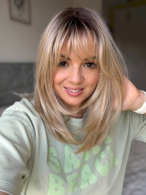 Topper damski Rose 35 cm z lace front z grzywką, jasny, ciepły blond z odrostem – włosy syntetyczne termoodporne | HairLux