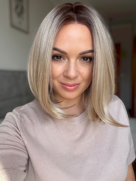 laura-wig1.JPG