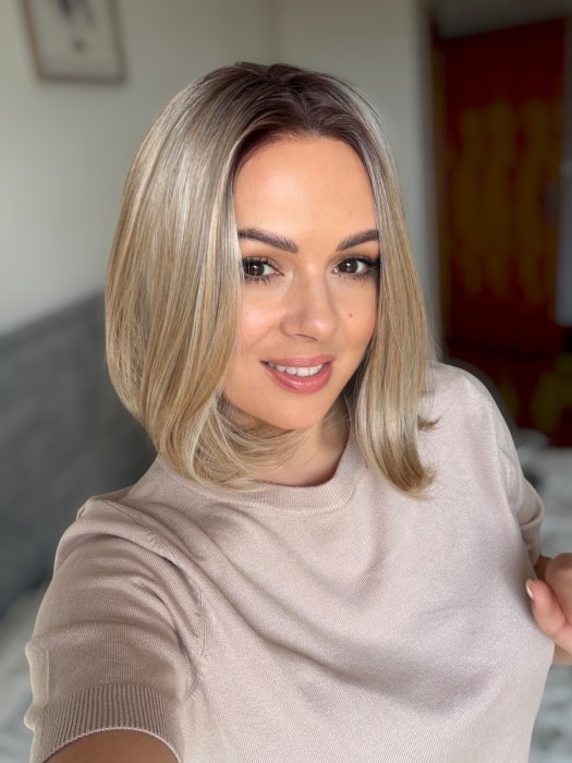 laura-wig5.JPG